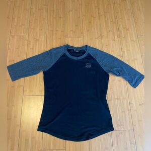 Better bodies 3/4 sleeve shirt